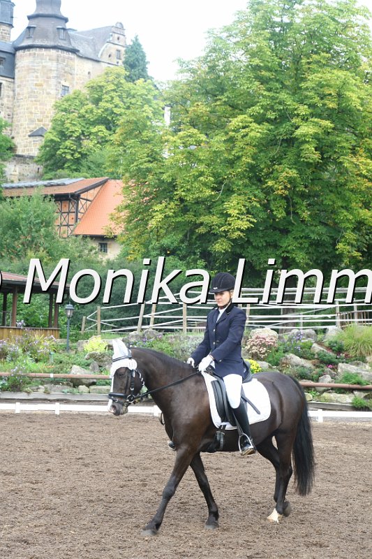 109M3743_Peggy_Dressur E.JPG